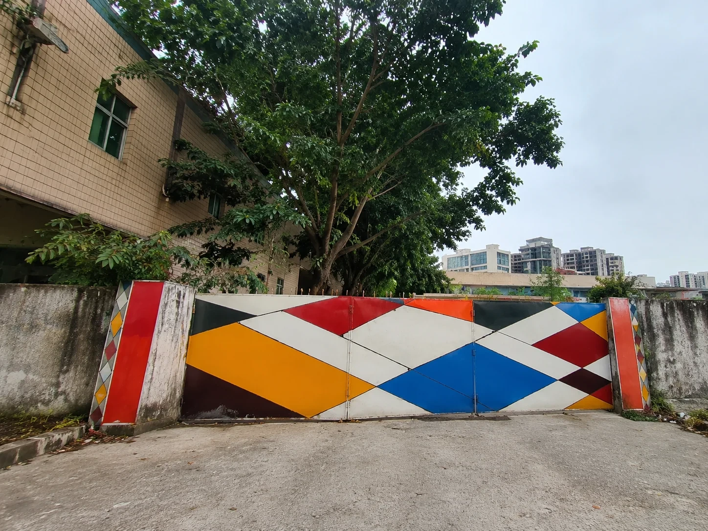 Custom sculpture factory entrance